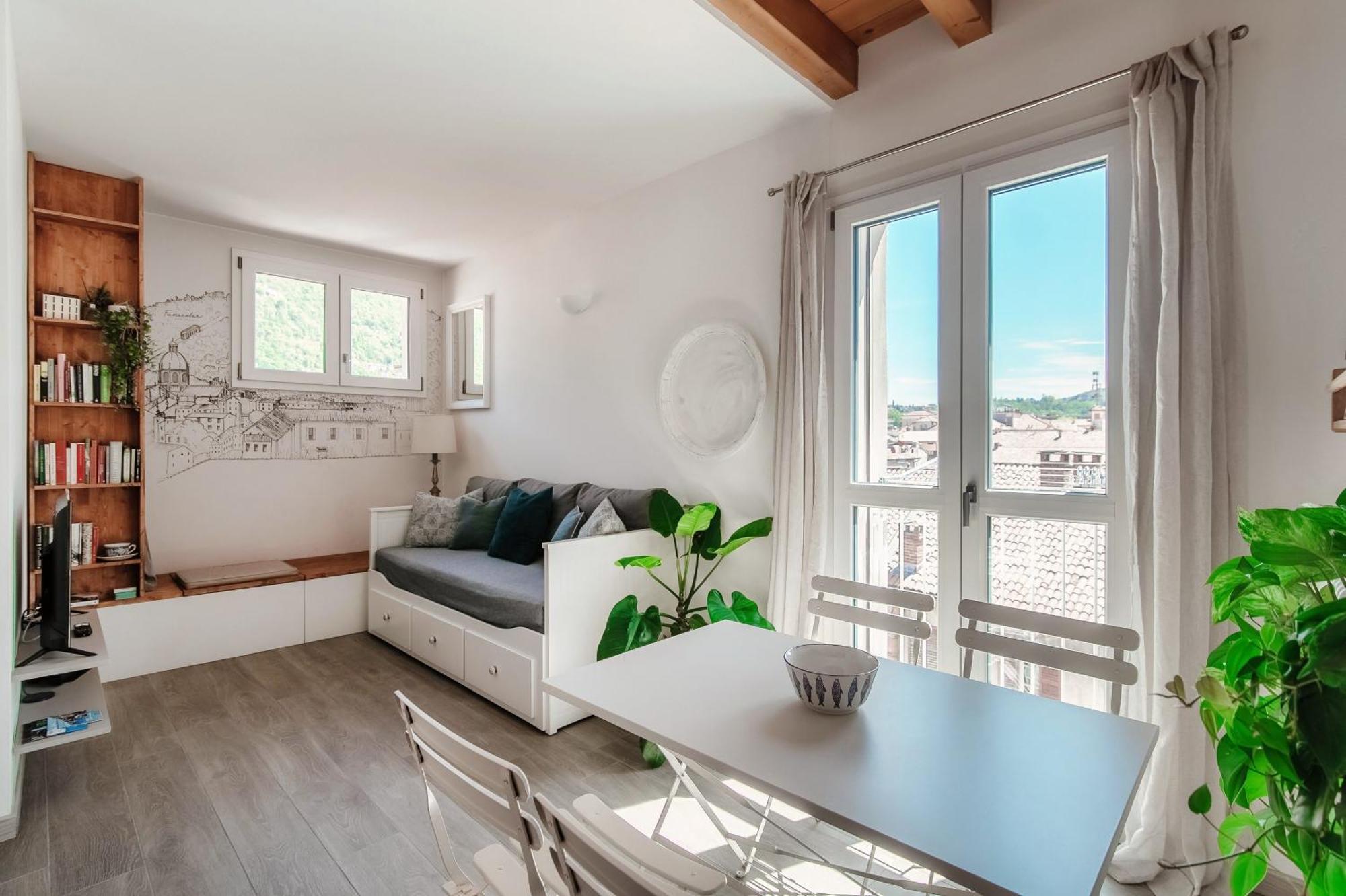 Casa Luna By Quokka 360 - Como Cathedral And City View מראה חיצוני תמונה
